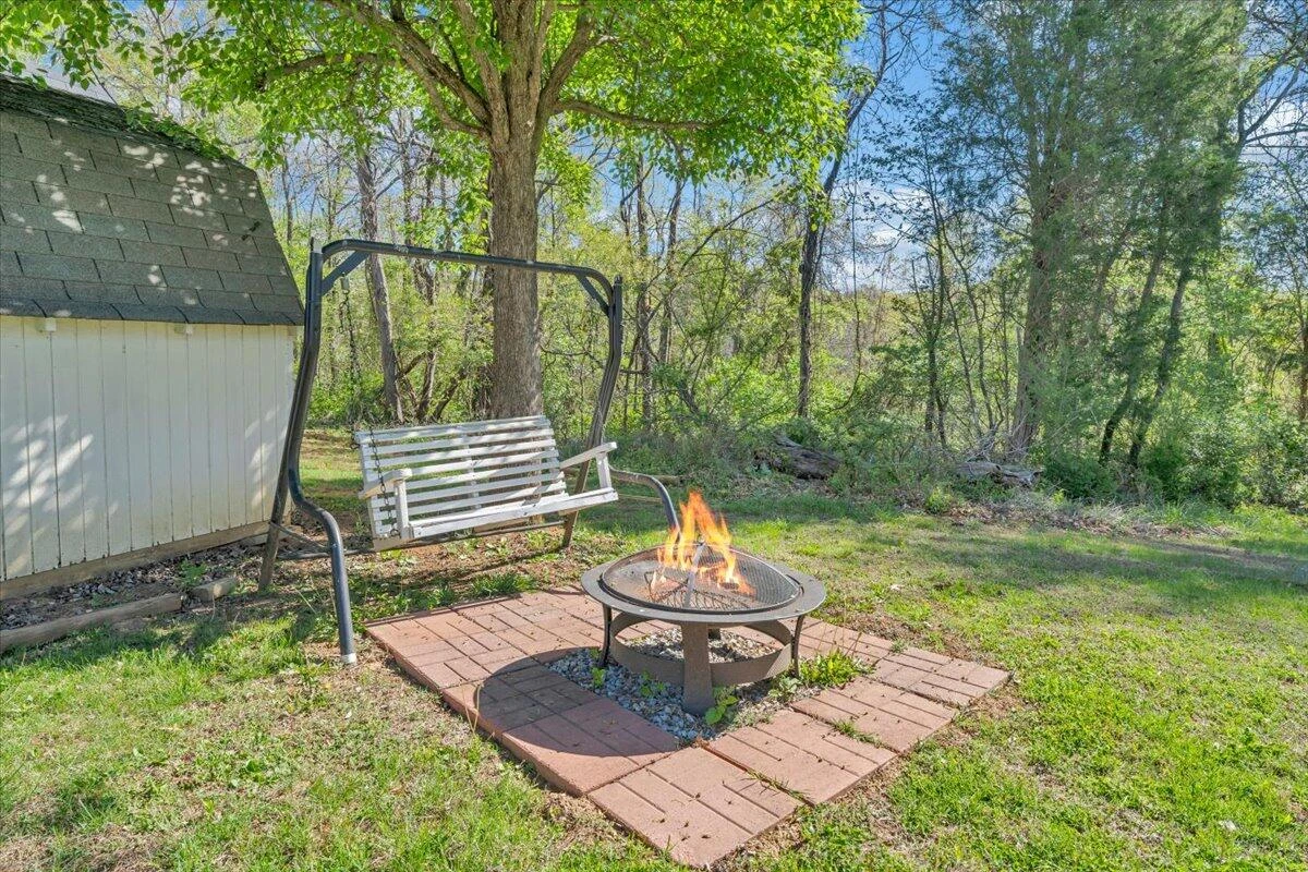 812 Knollwood DR - Photo 44