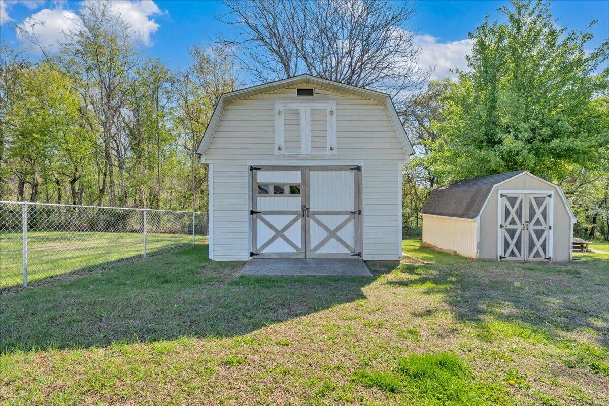 812 Knollwood DR - Photo 46