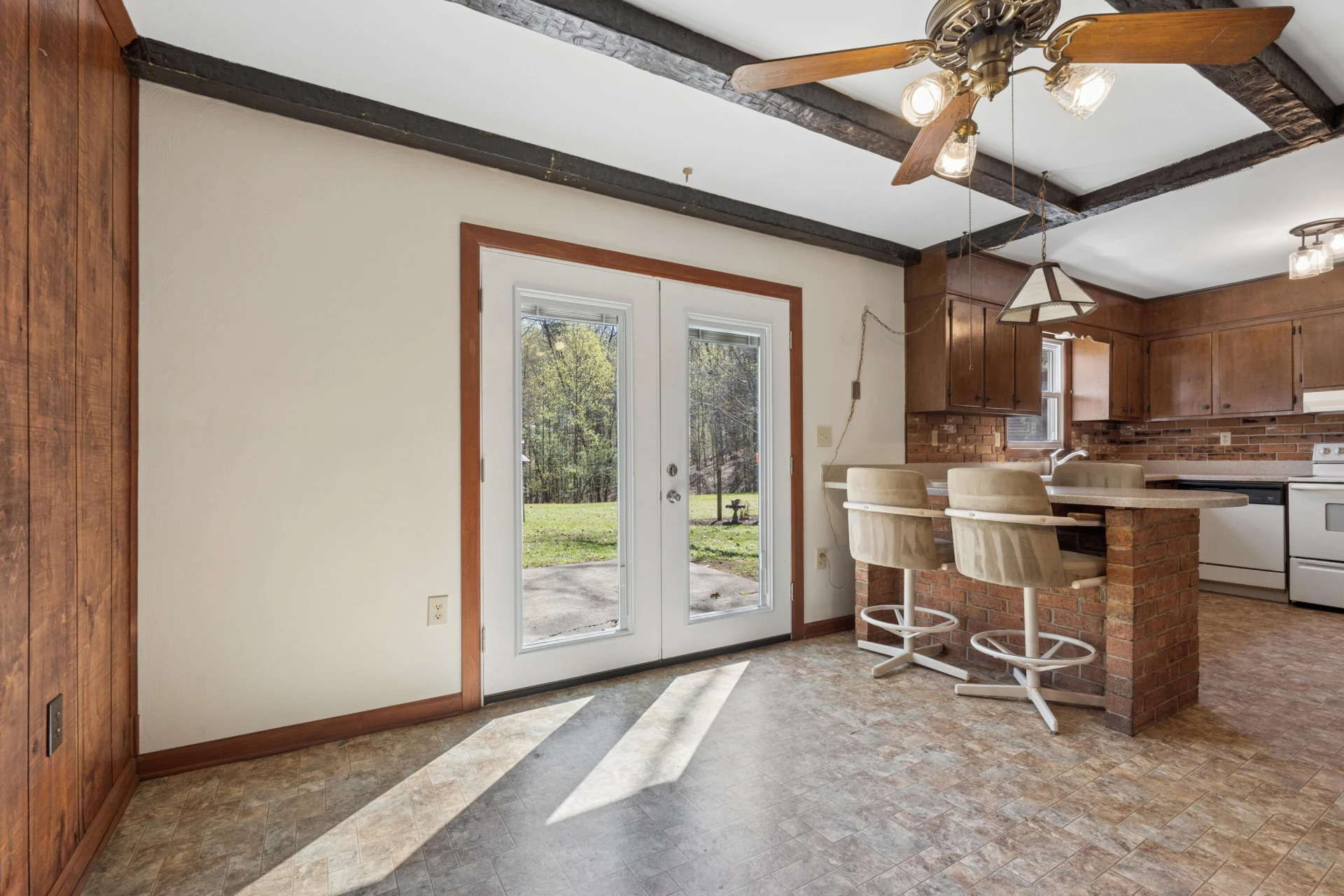 181 Serenity LN - Photo 13