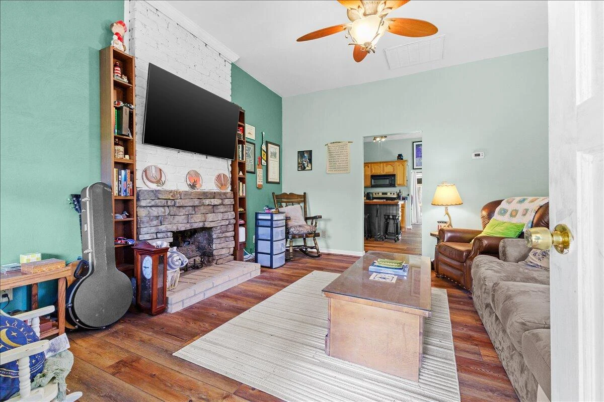 3674 Gazebo DR - Photo 2