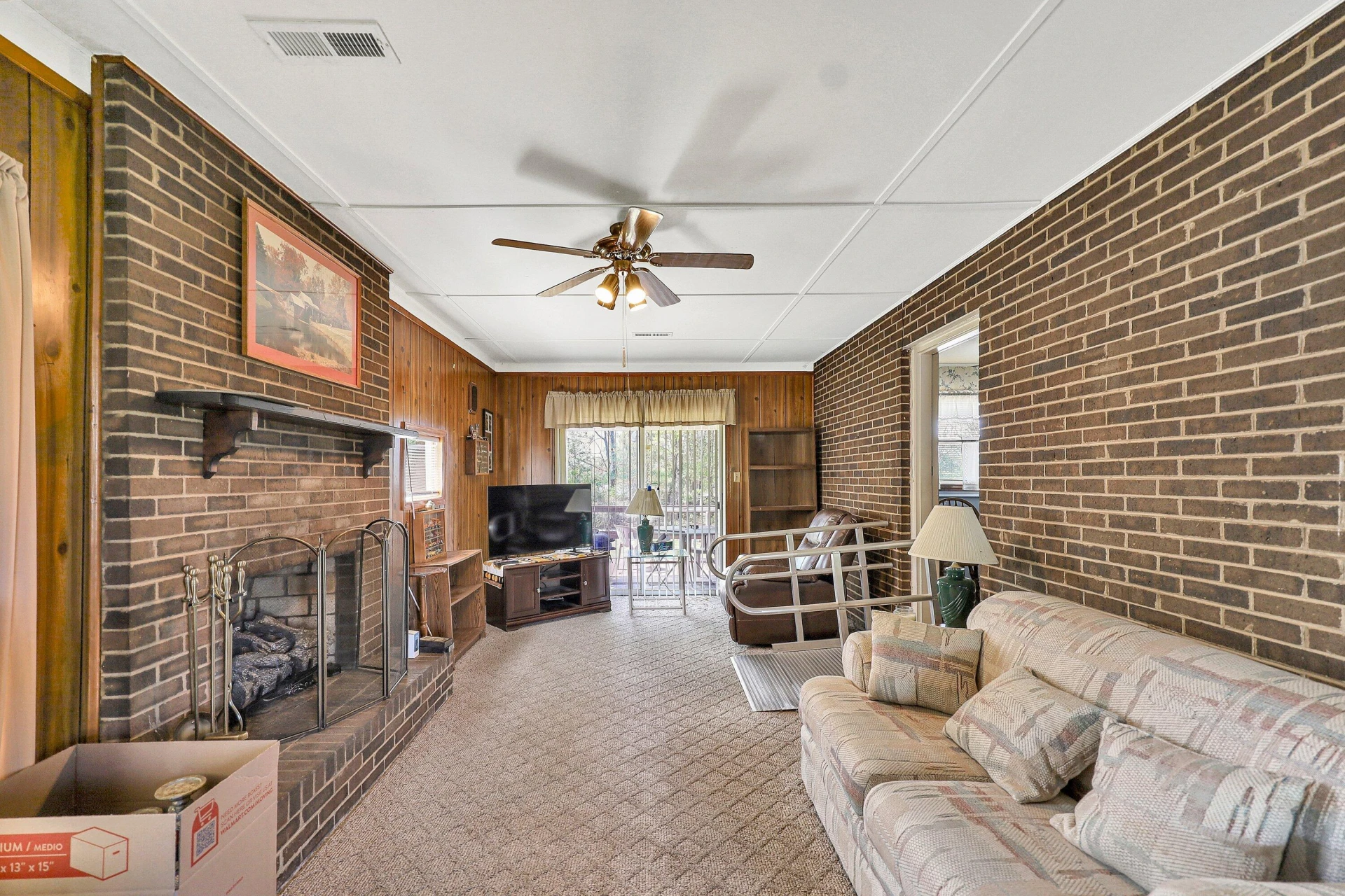 509 Carver RD - Photo 5