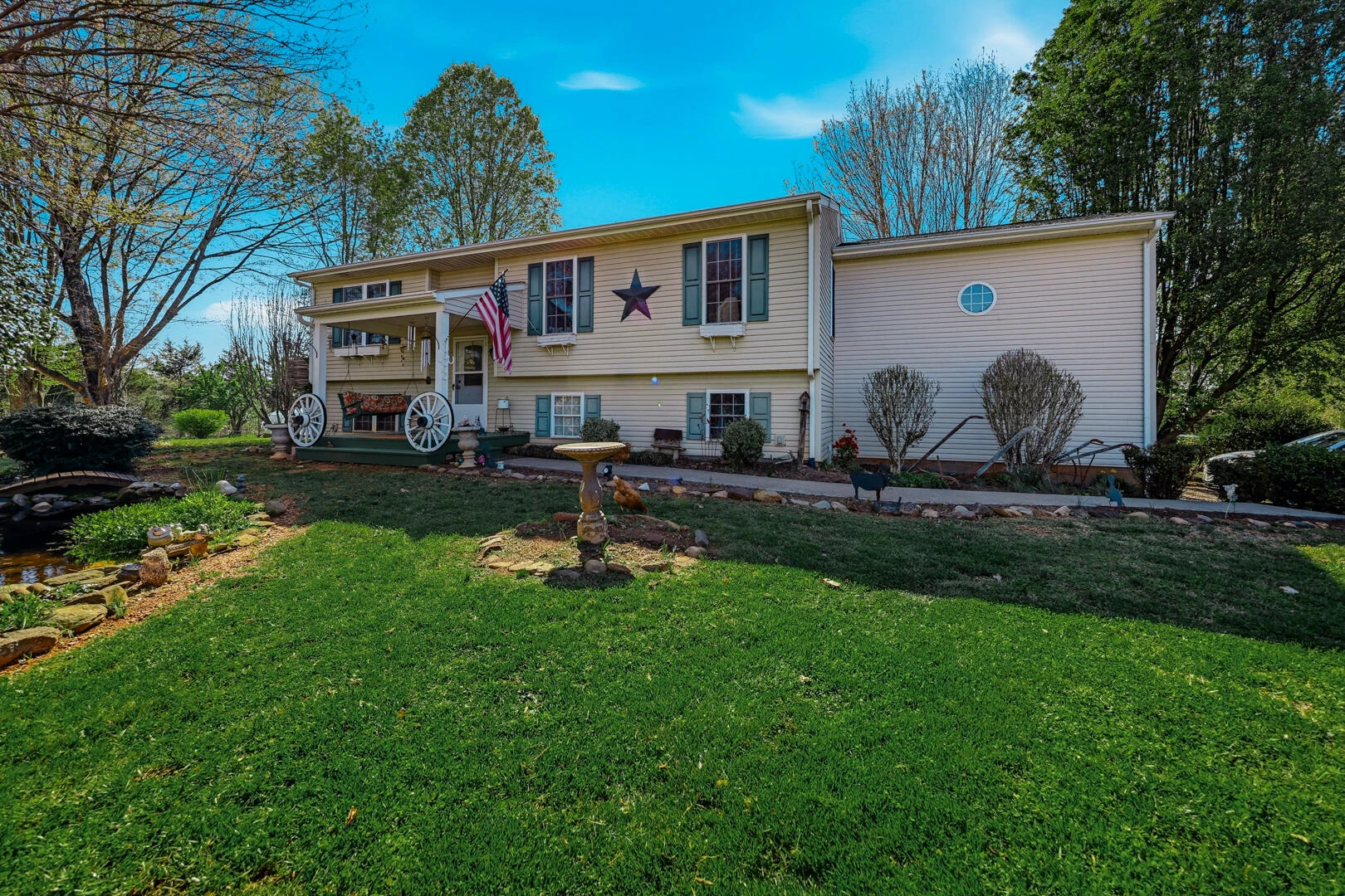 1175 Davis Mill LN - Photo 2