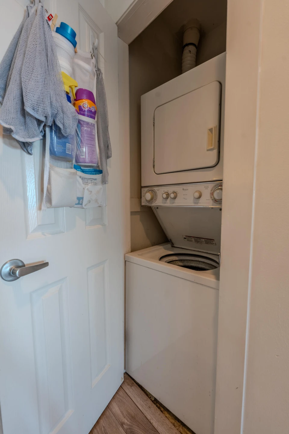 25 Clubhouse Towers CIR #UNIT 707 - Photo 29