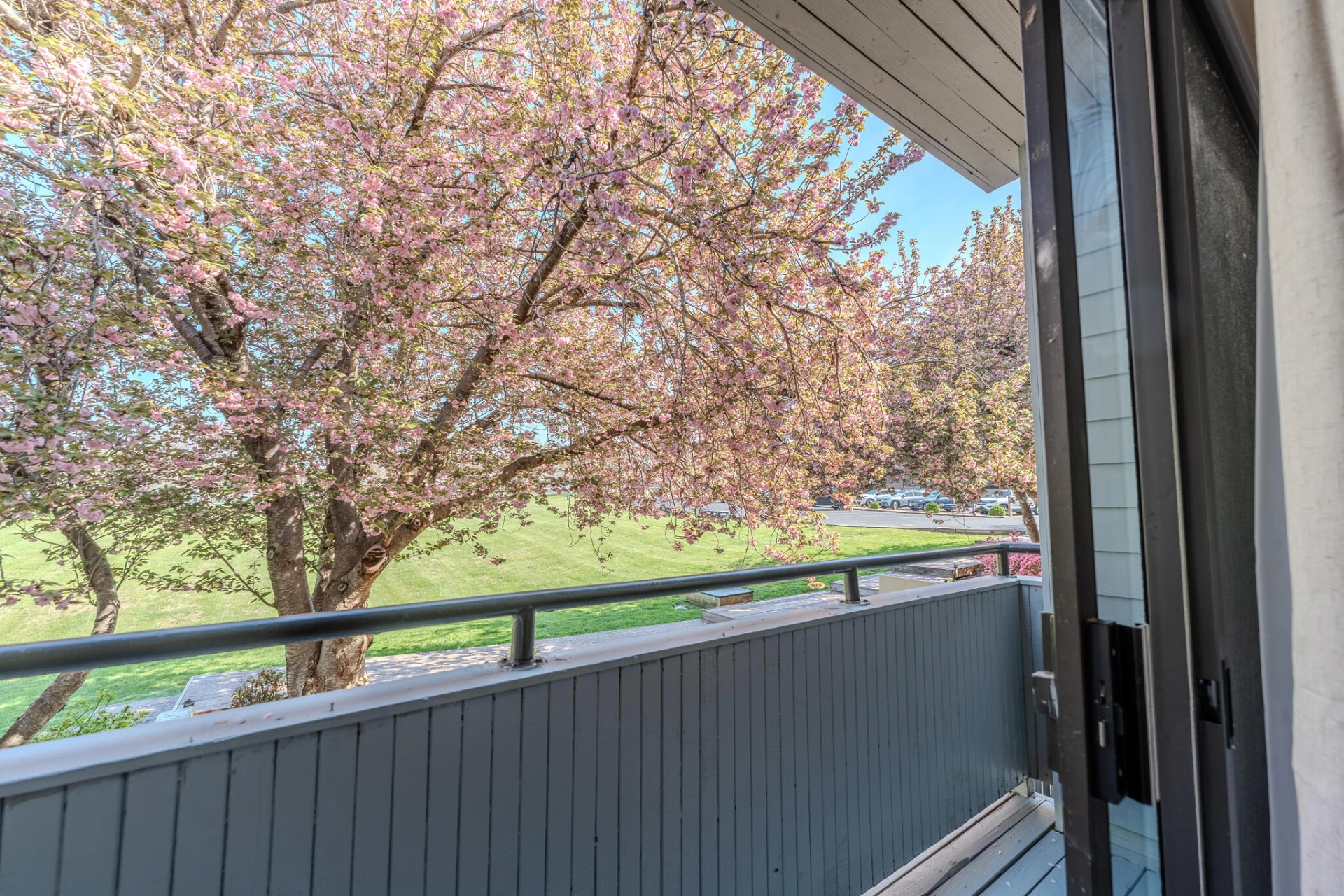 25 Clubhouse Towers CIR #UNIT 707 - Photo 33
