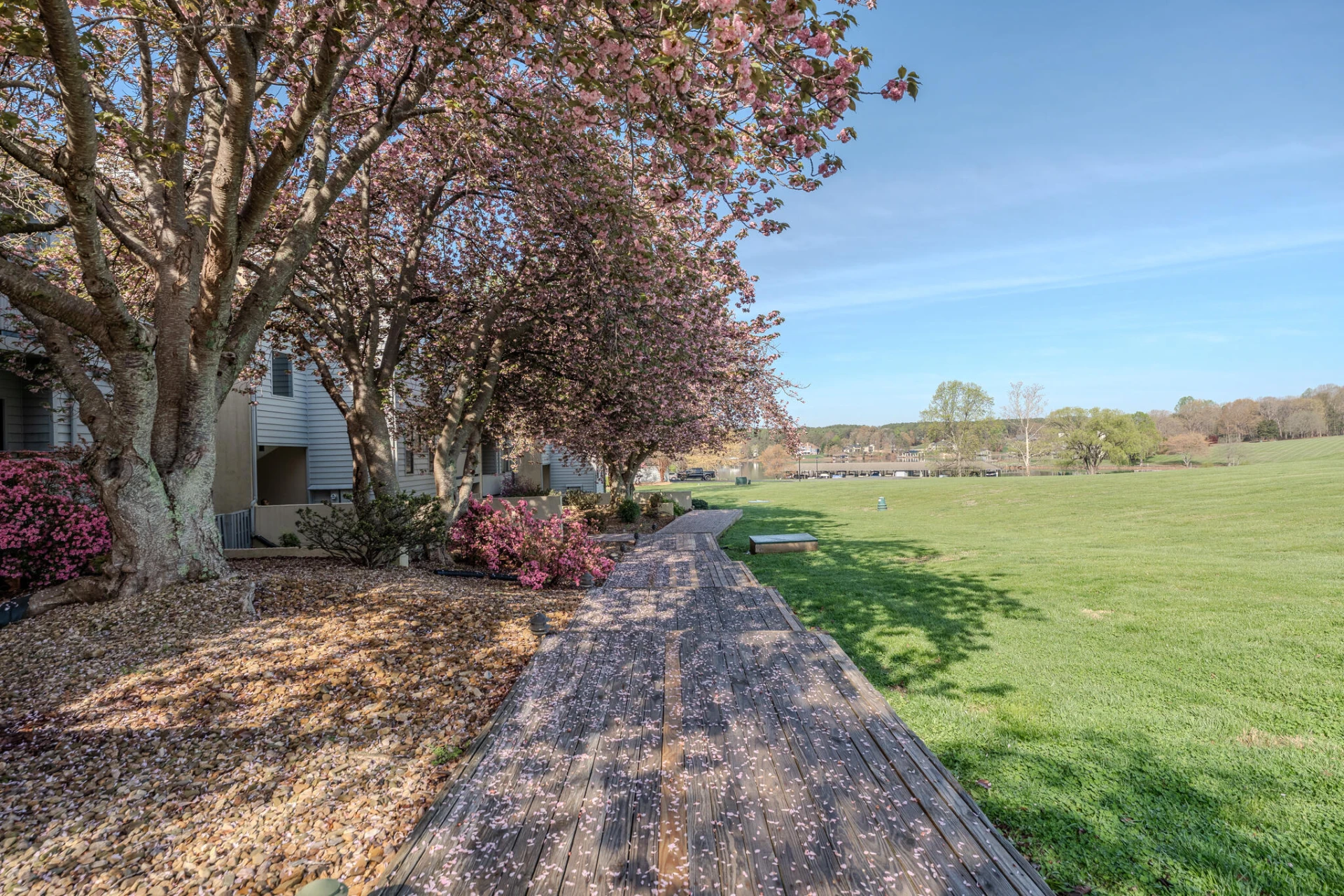 25 Clubhouse Towers CIR #UNIT 707 - Photo 7