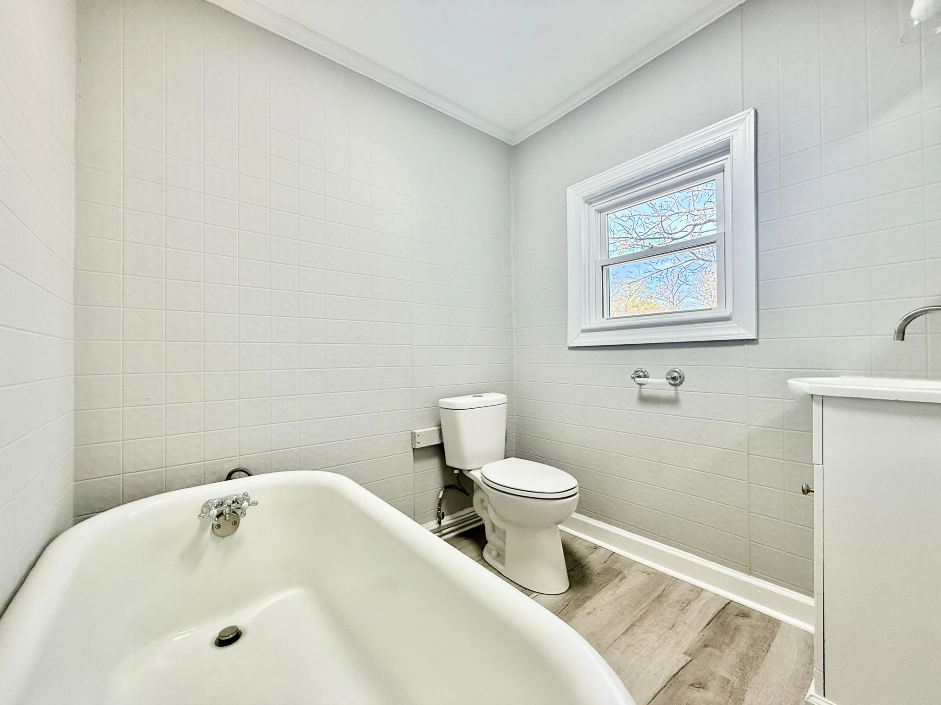 1114 Pechin AVE SE - Photo 11