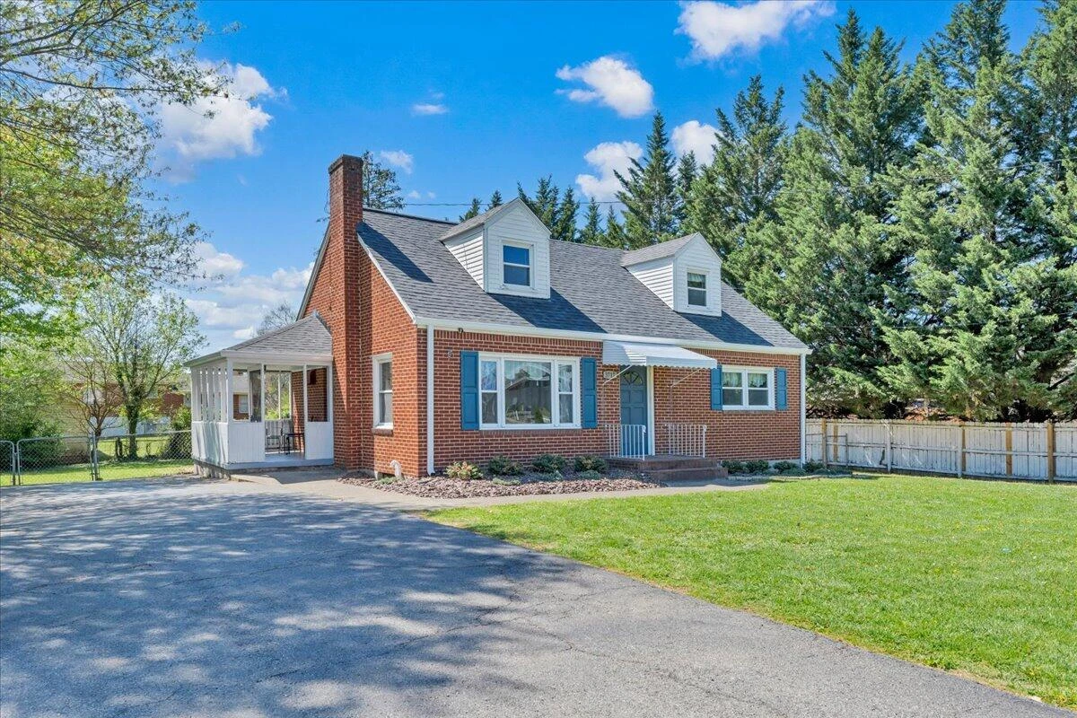 3717 Thompsons LN - Photo 37