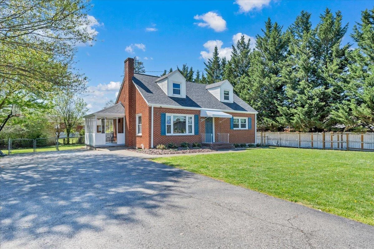 3717 Thompsons LN - Photo 38