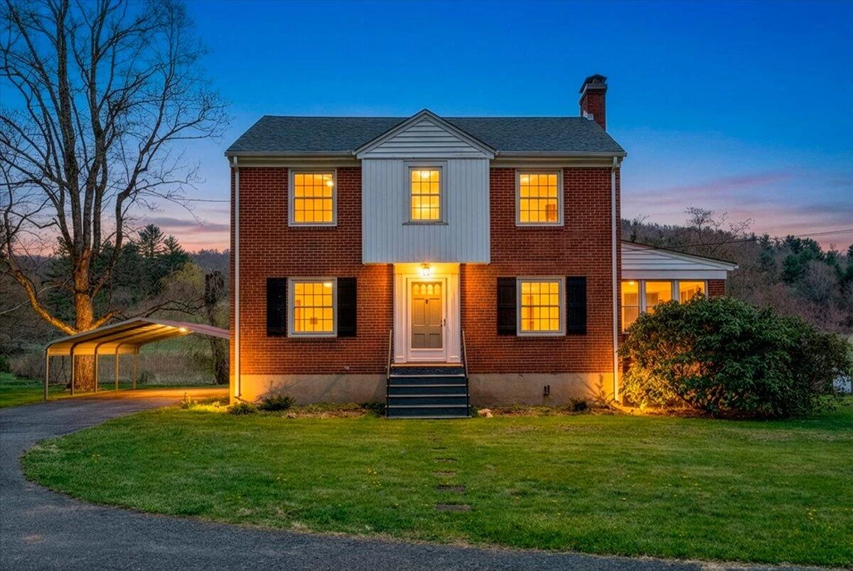 10388 Bent Mountain RD