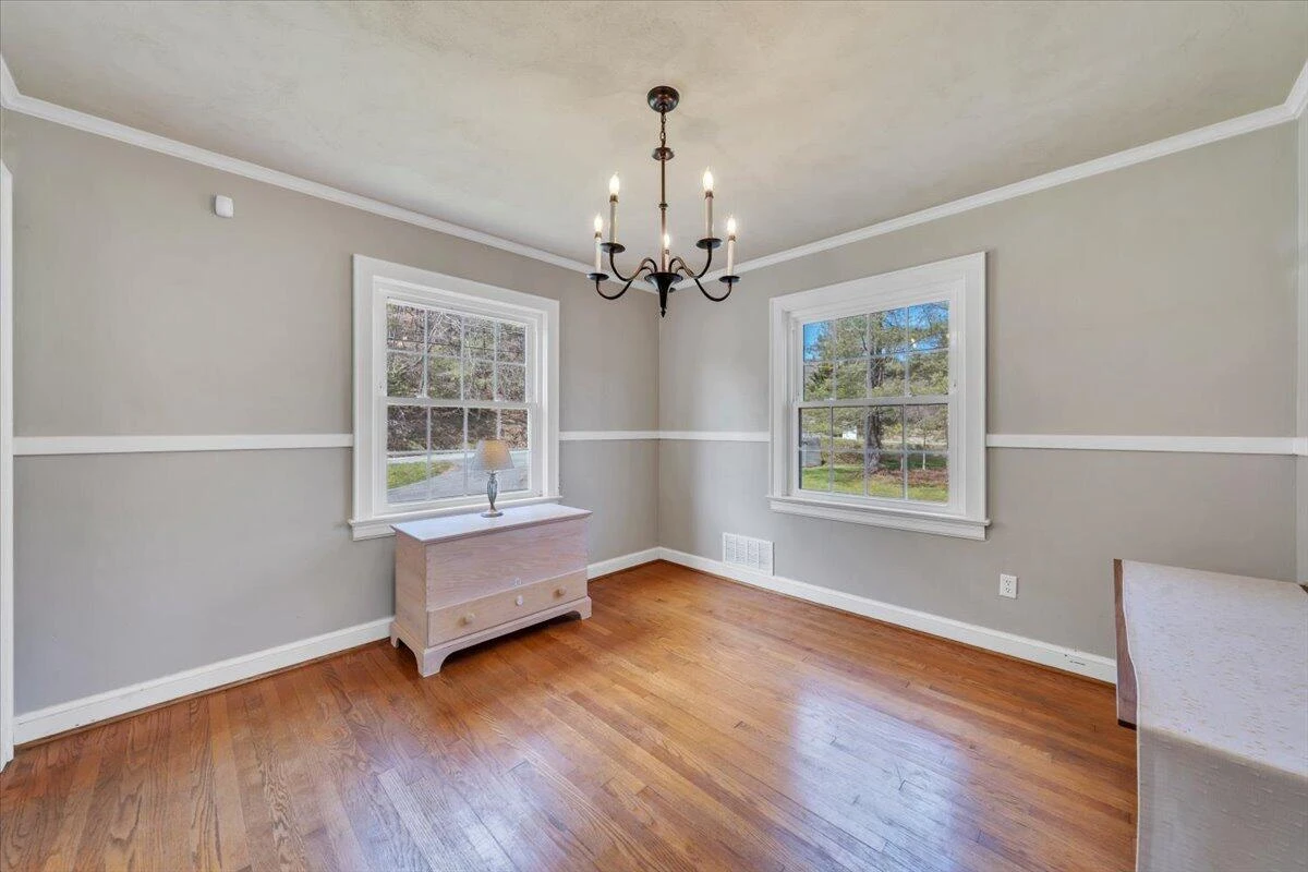 10388 Bent Mountain RD - Photo 19