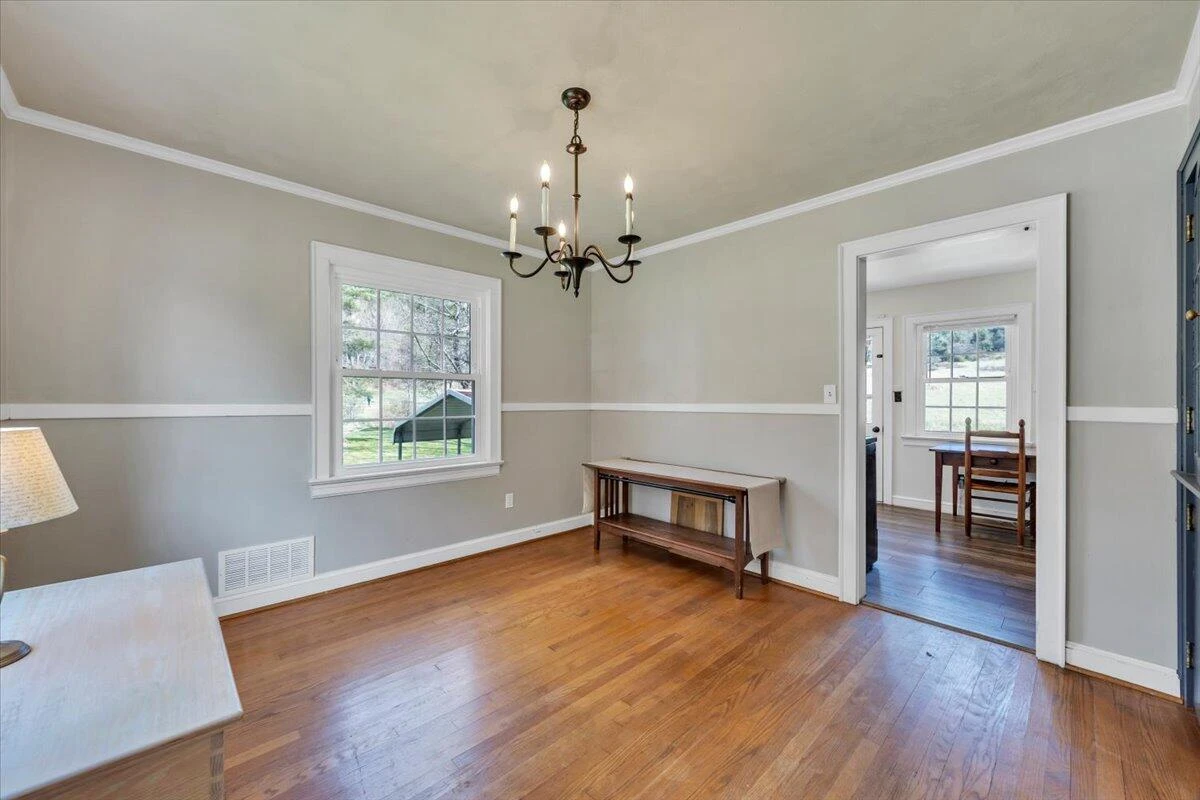 10388 Bent Mountain RD - Photo 22
