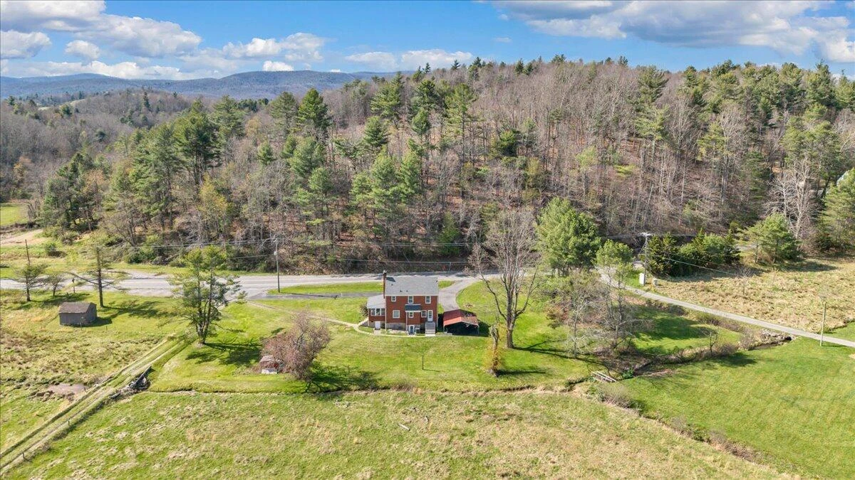 10388 Bent Mountain RD - Photo 61