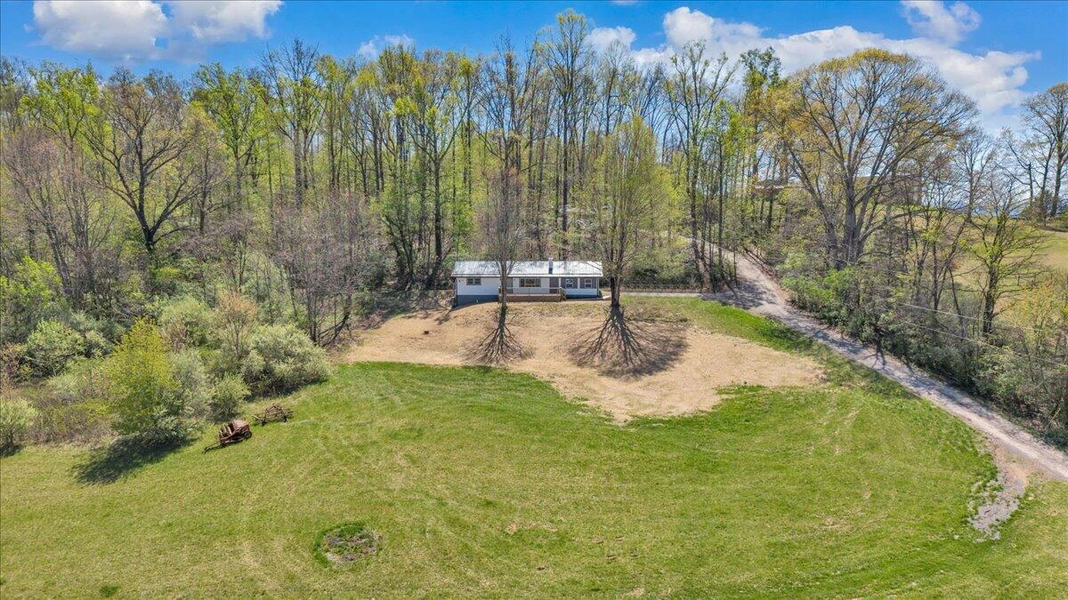 85 Little Paws LN - Photo 39