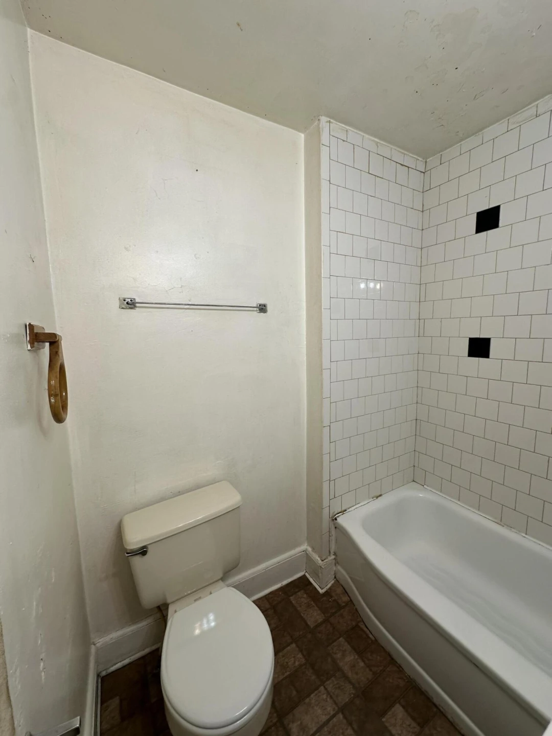 1315 Dudley ST NW - Photo 7