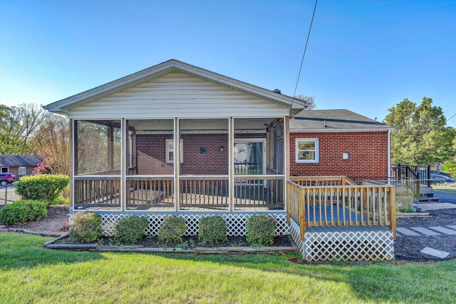334 Lynn Haven CIR - Photo 25