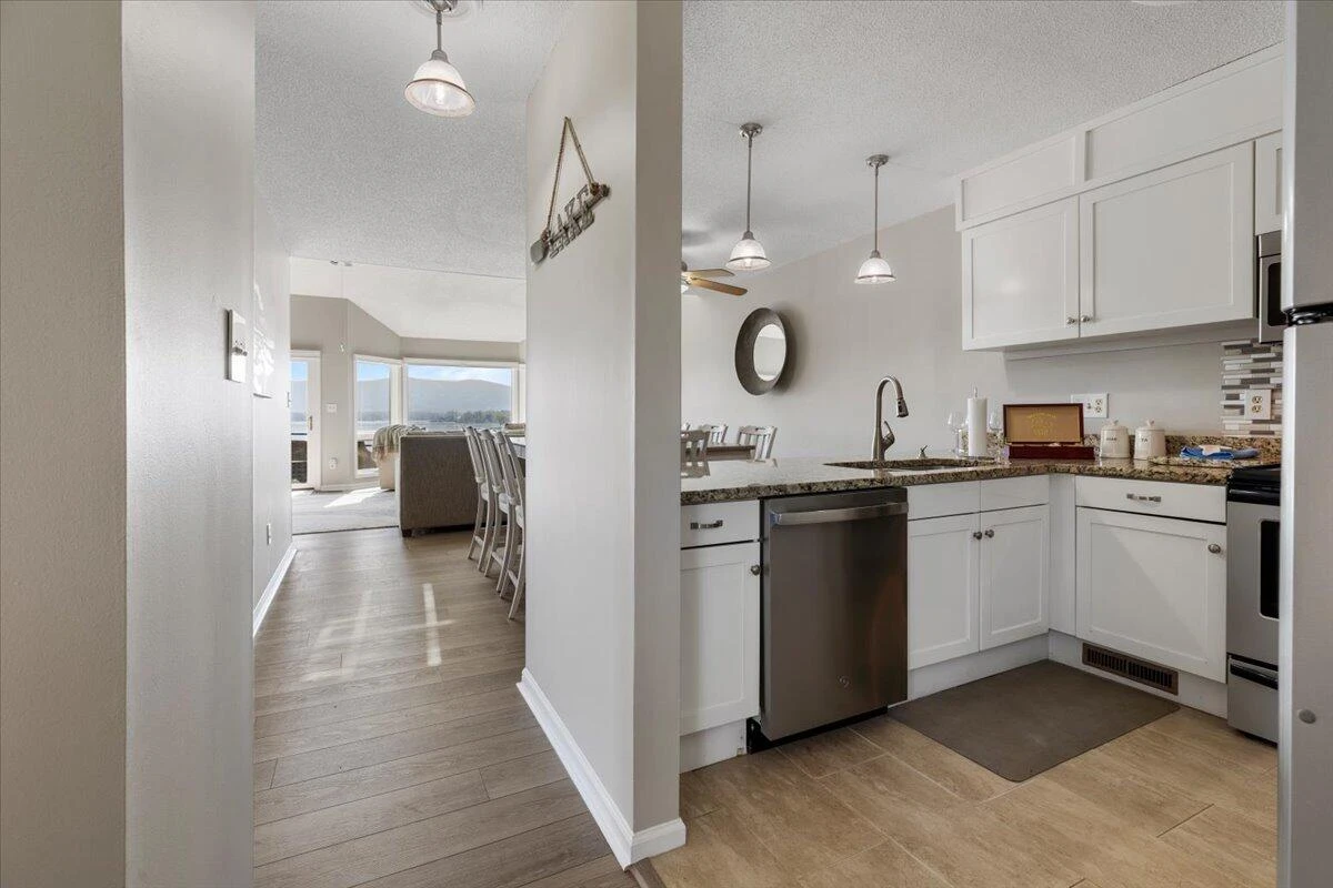 1206 Nature LN - Photo 17