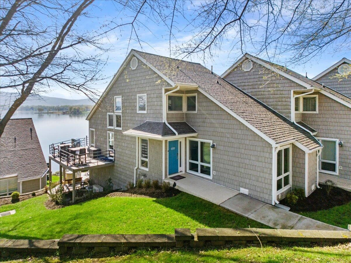 1206 Nature LN - Photo 2