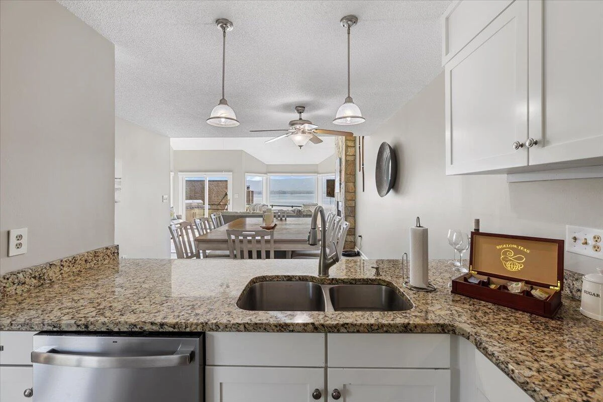 1206 Nature LN - Photo 21