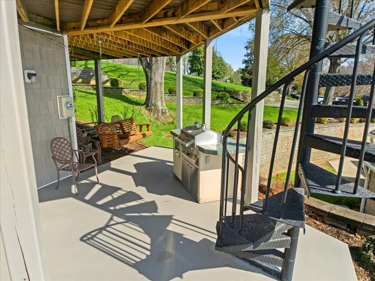 1206 Nature LN - Photo 71