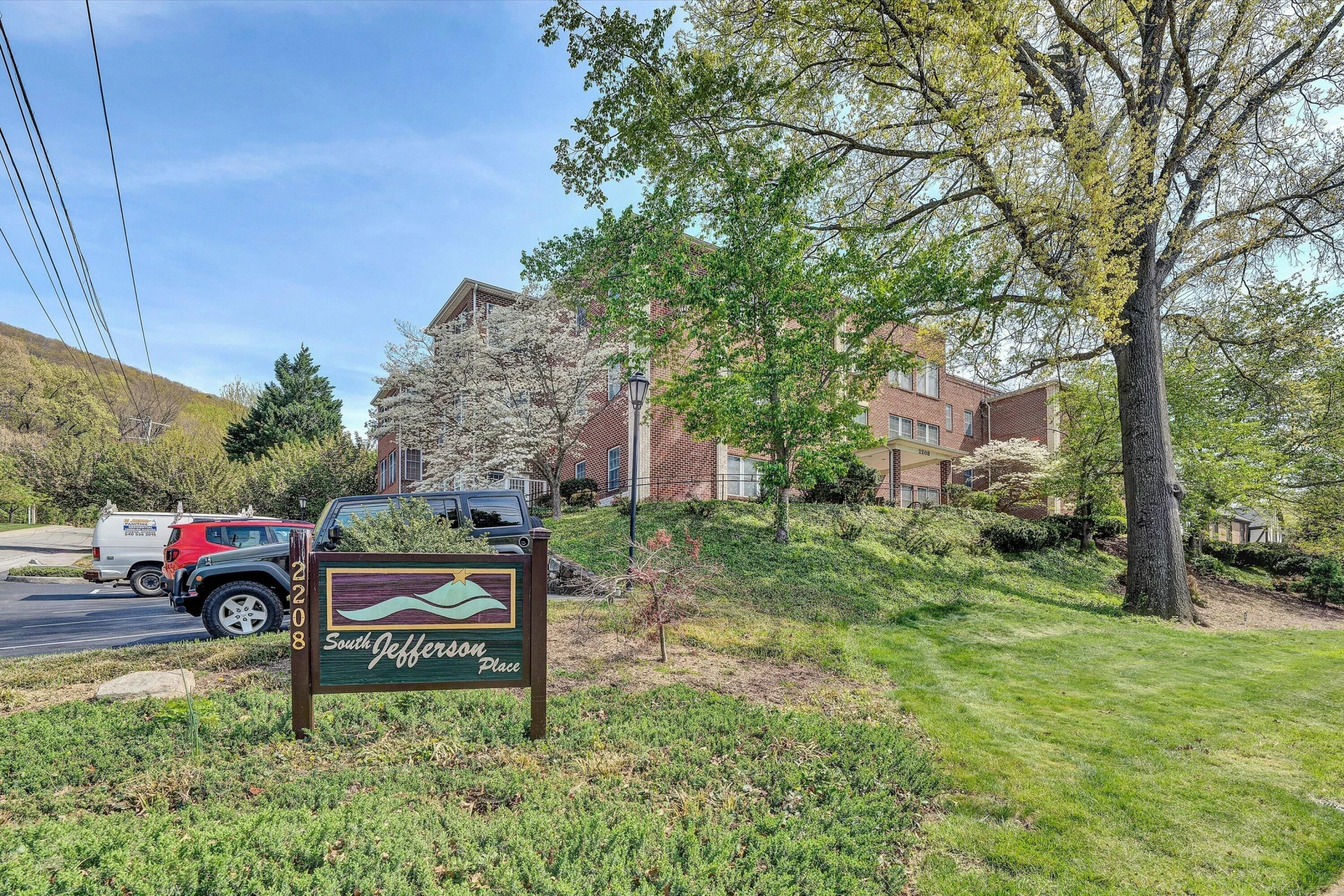 2208 Jefferson ST SE #210 - Photo 4
