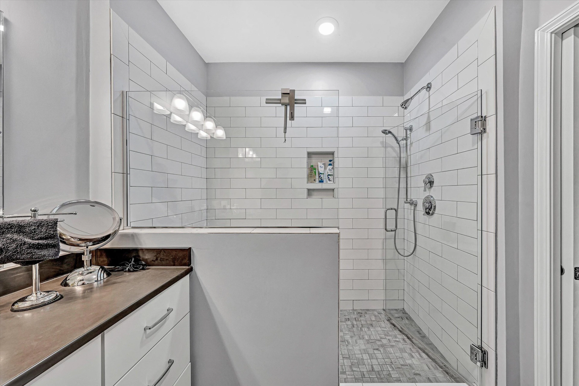 2208 Jefferson ST SE #210 - Photo 31