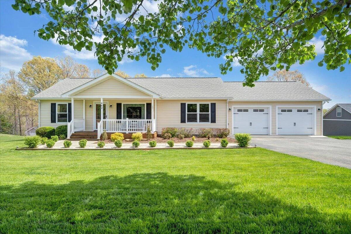 462 GILFORD RD