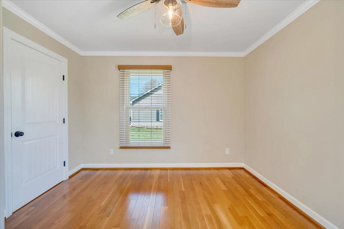 462 GILFORD RD - Photo 33