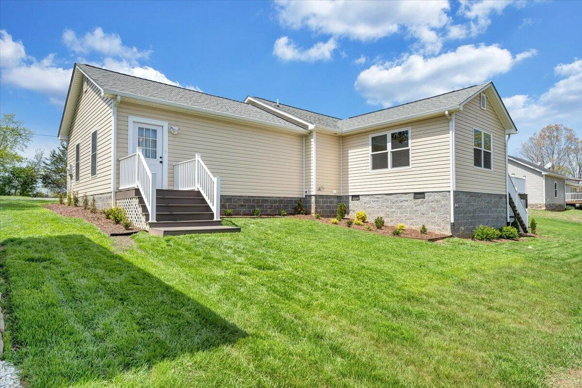 462 GILFORD RD - Photo 41