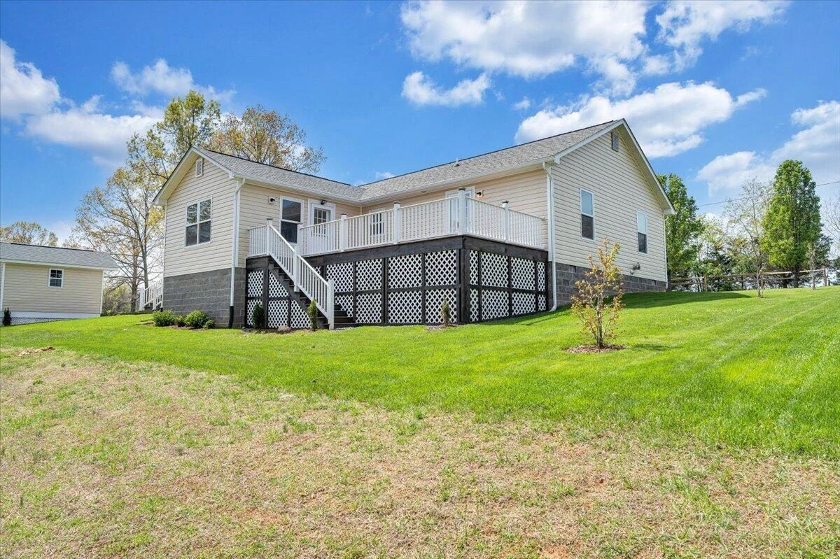462 GILFORD RD - Photo 43
