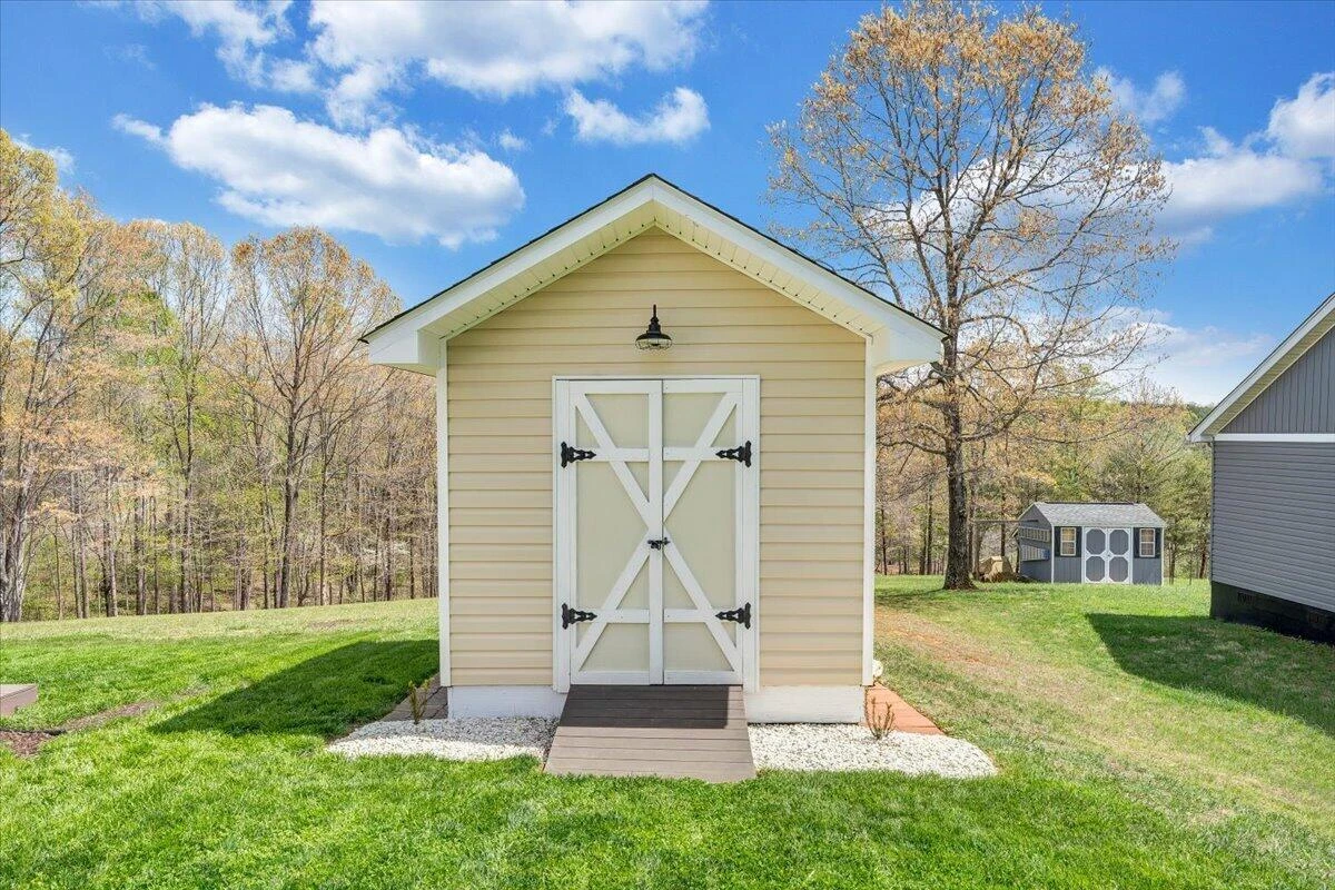 462 GILFORD RD - Photo 44
