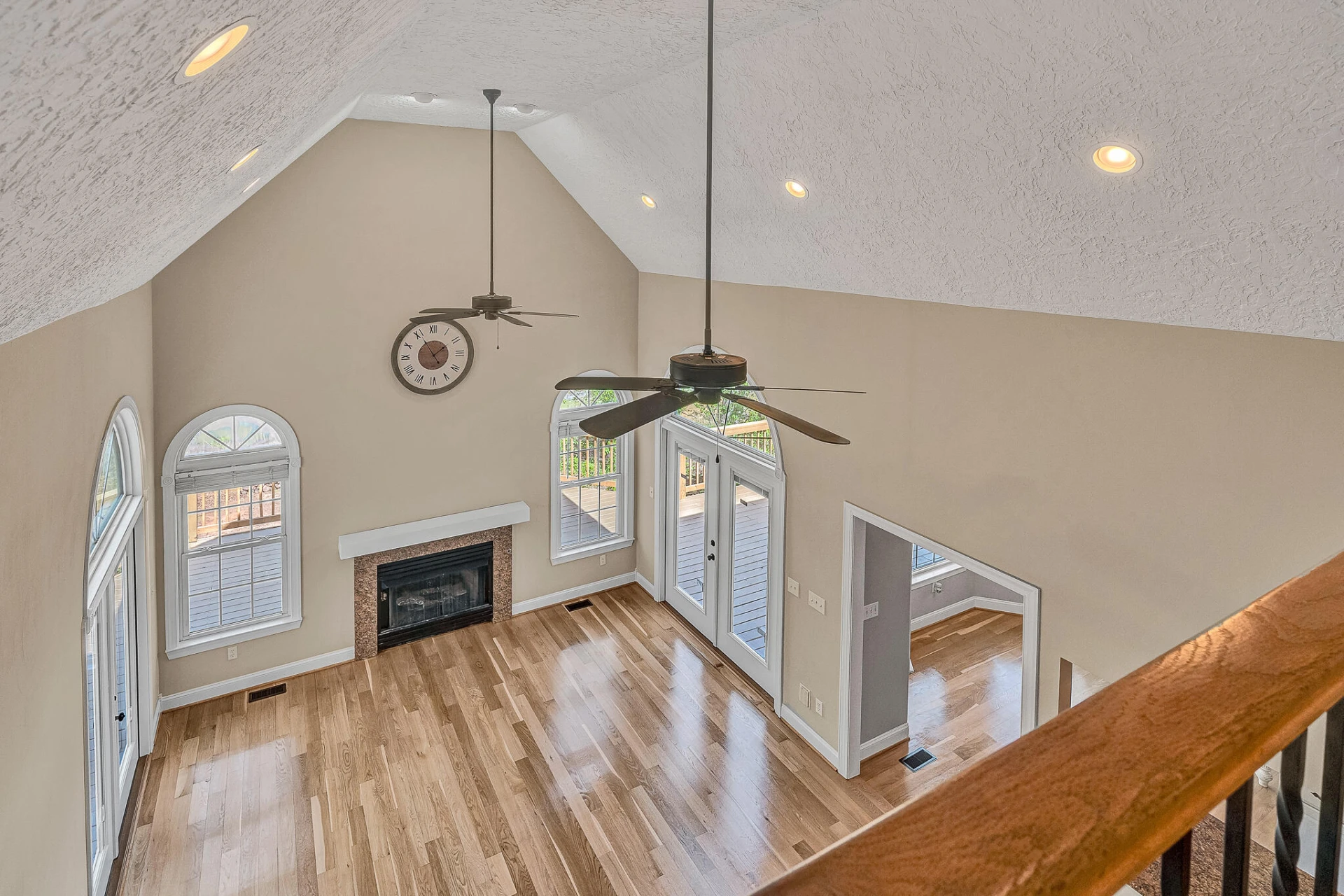 1087 Strawberry Hill CT - Photo 26