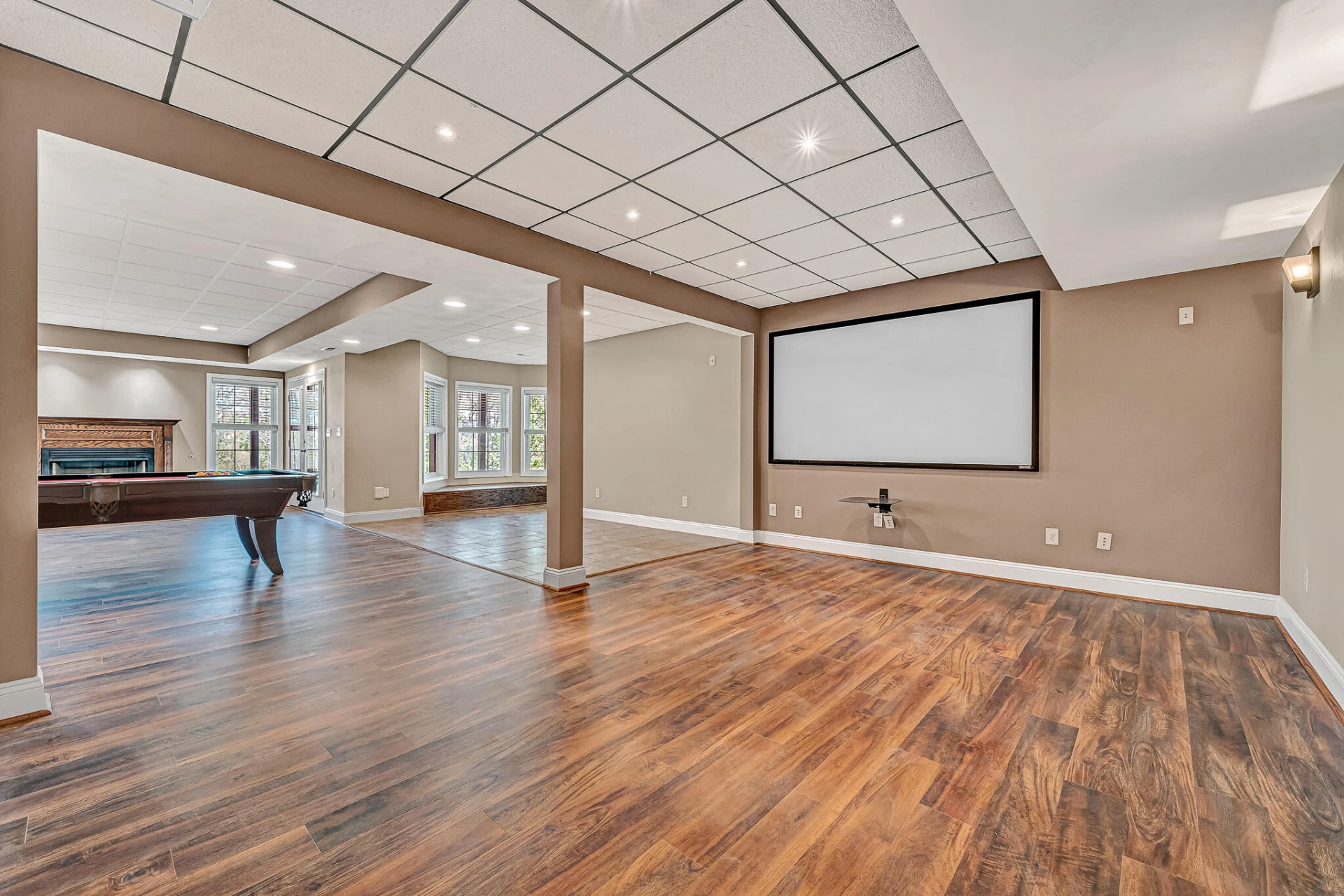 1087 Strawberry Hill CT - Photo 46