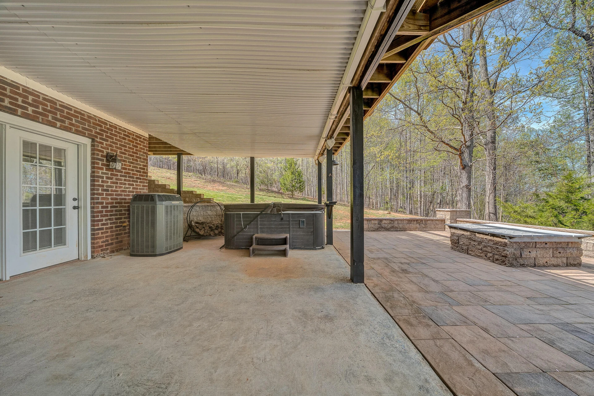 1087 Strawberry Hill CT - Photo 59