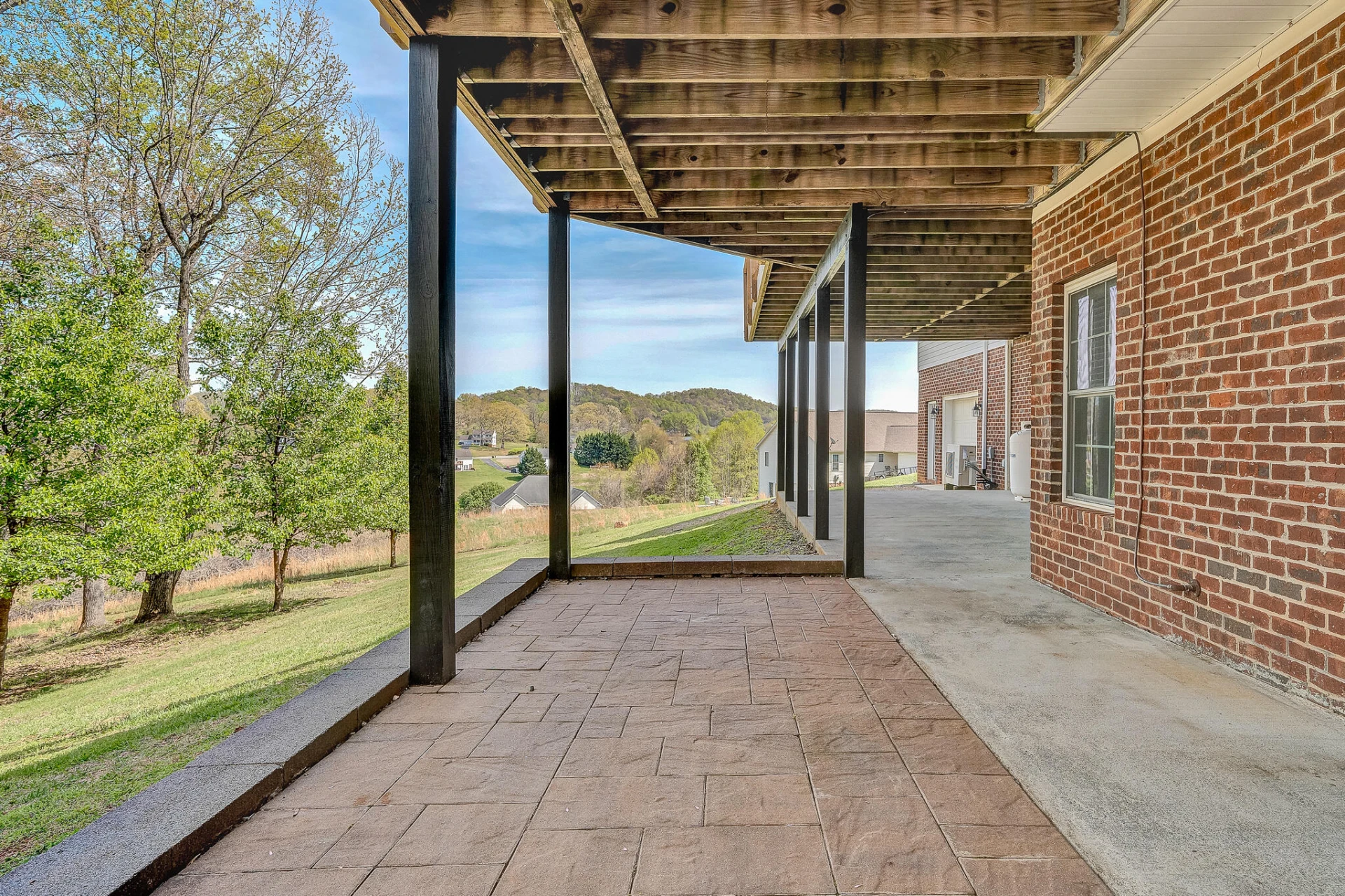 1087 Strawberry Hill CT - Photo 60