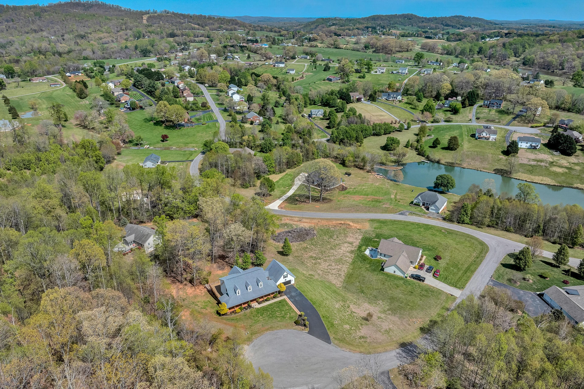 1087 Strawberry Hill CT - Photo 74