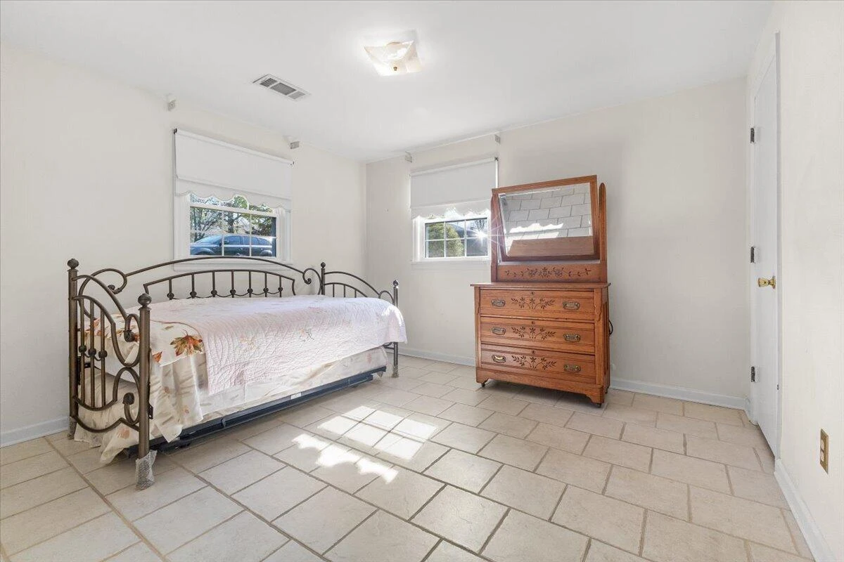 5019 Keithwood DR SW - Photo 17