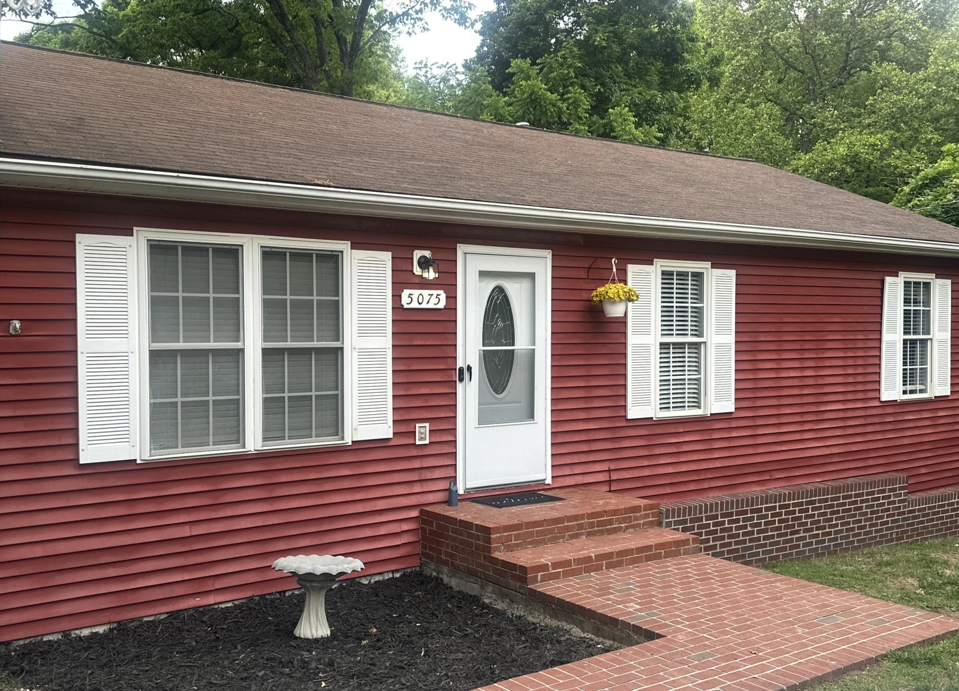 5075 Youngwood DR NW - Photo 2