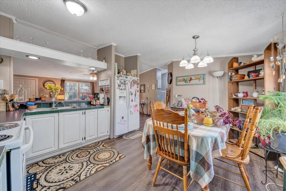 105 CHEROKEE LN - Photo 10
