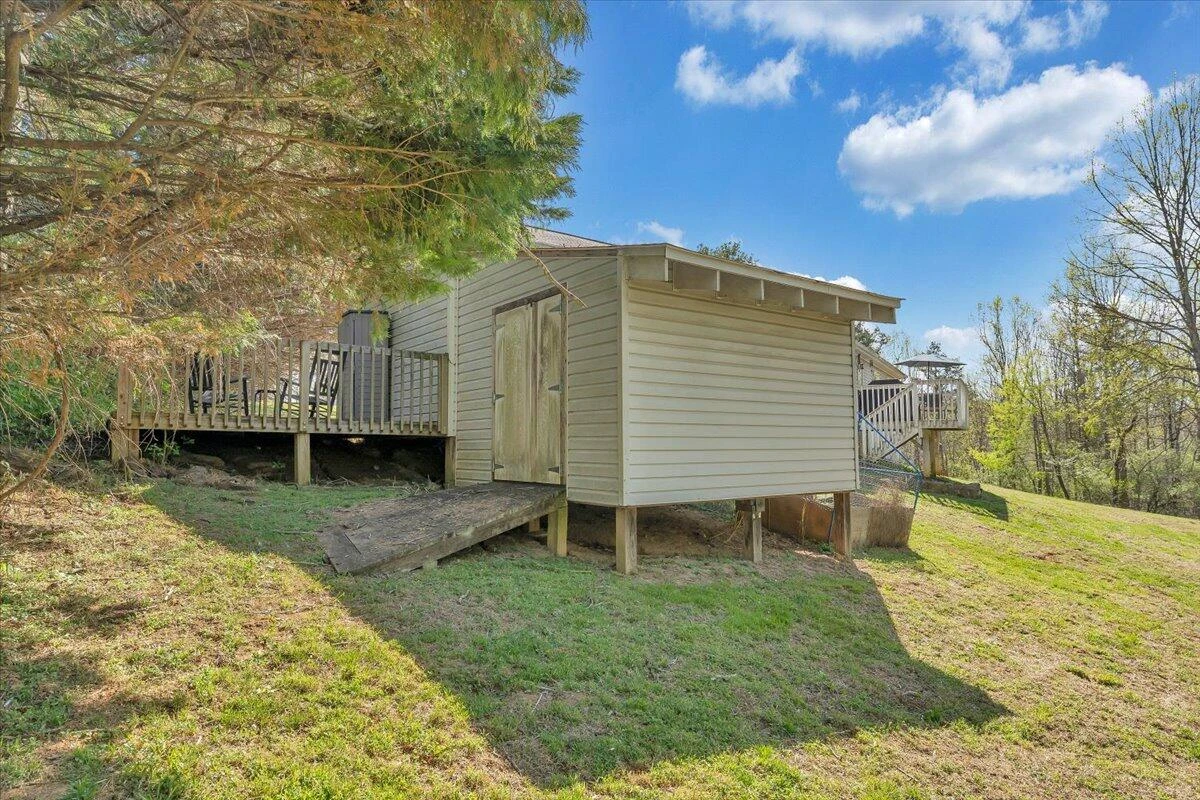 105 CHEROKEE LN - Photo 27