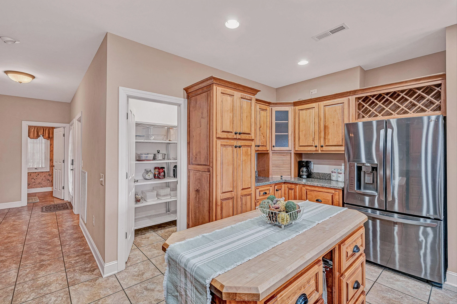 375 Chestnut Creek DR - Photo 13