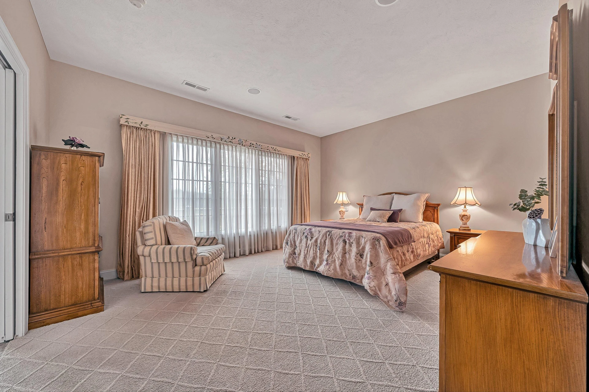 375 Chestnut Creek DR - Photo 24