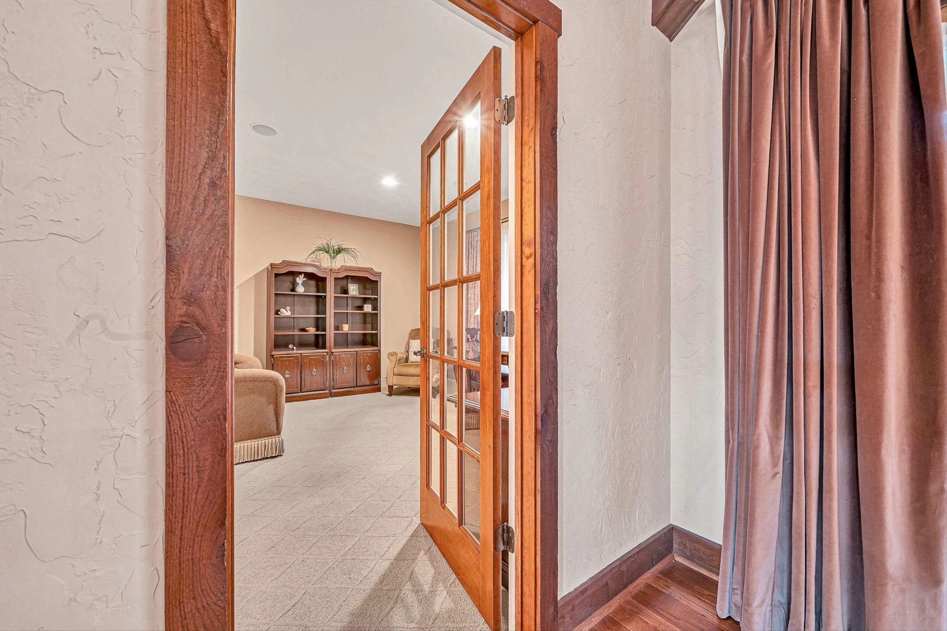 375 Chestnut Creek DR - Photo 30
