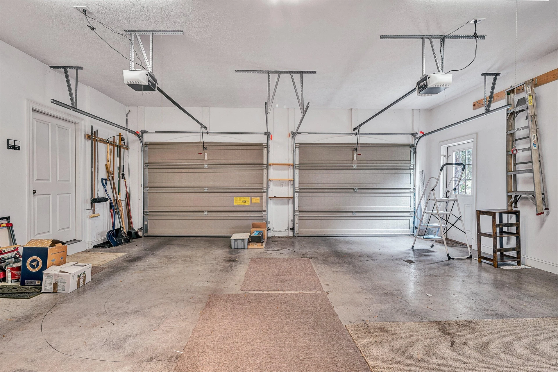 375 Chestnut Creek DR - Photo 36