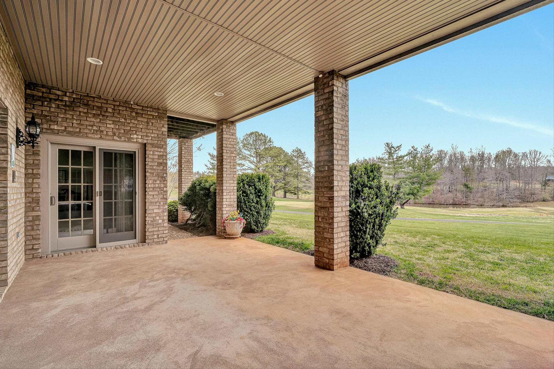 375 Chestnut Creek DR - Photo 52
