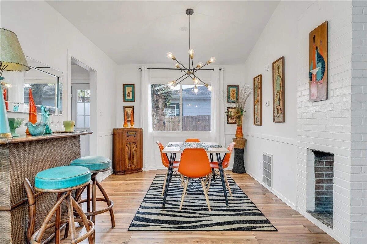 2354 Berkley AVE SW - Photo 10