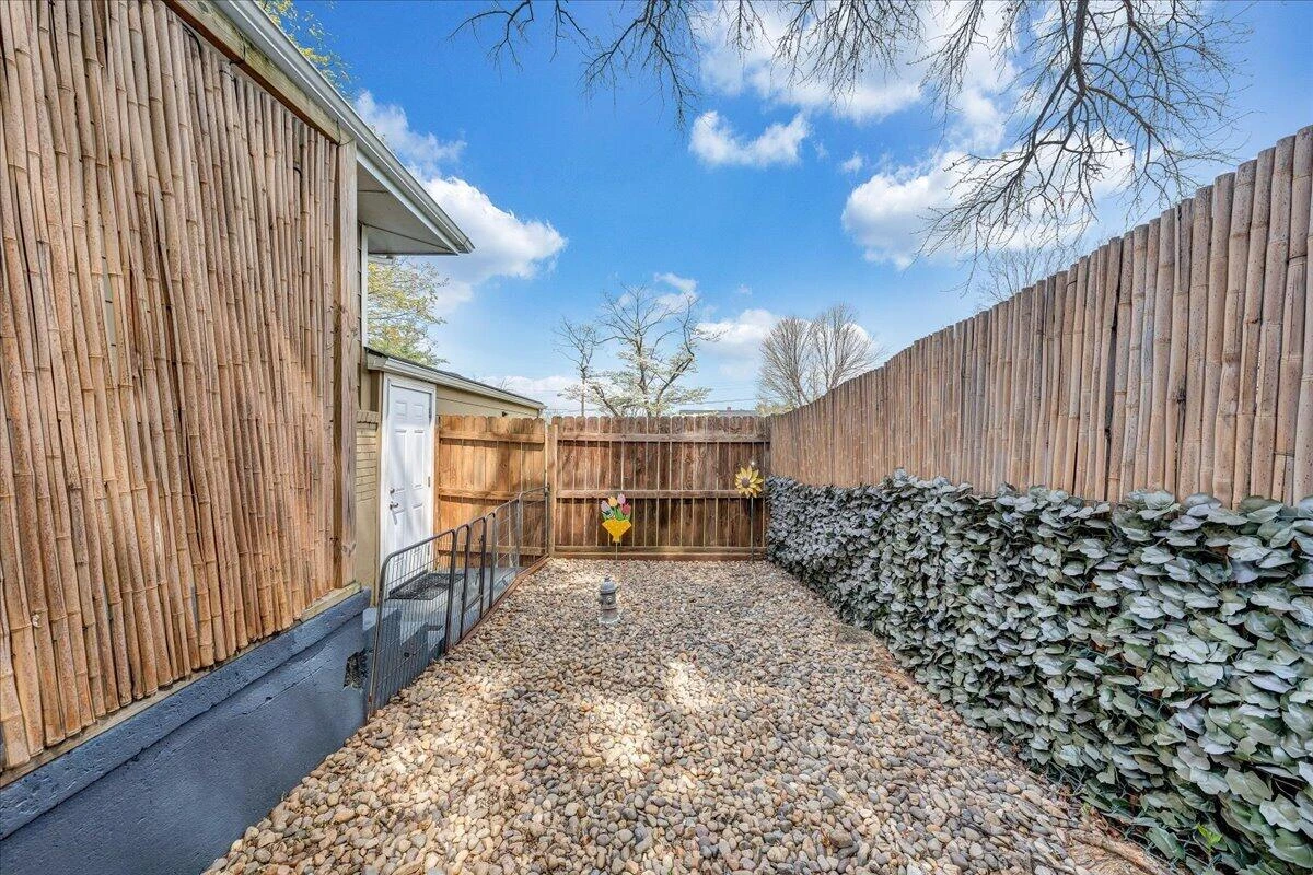 2354 Berkley AVE SW - Photo 25