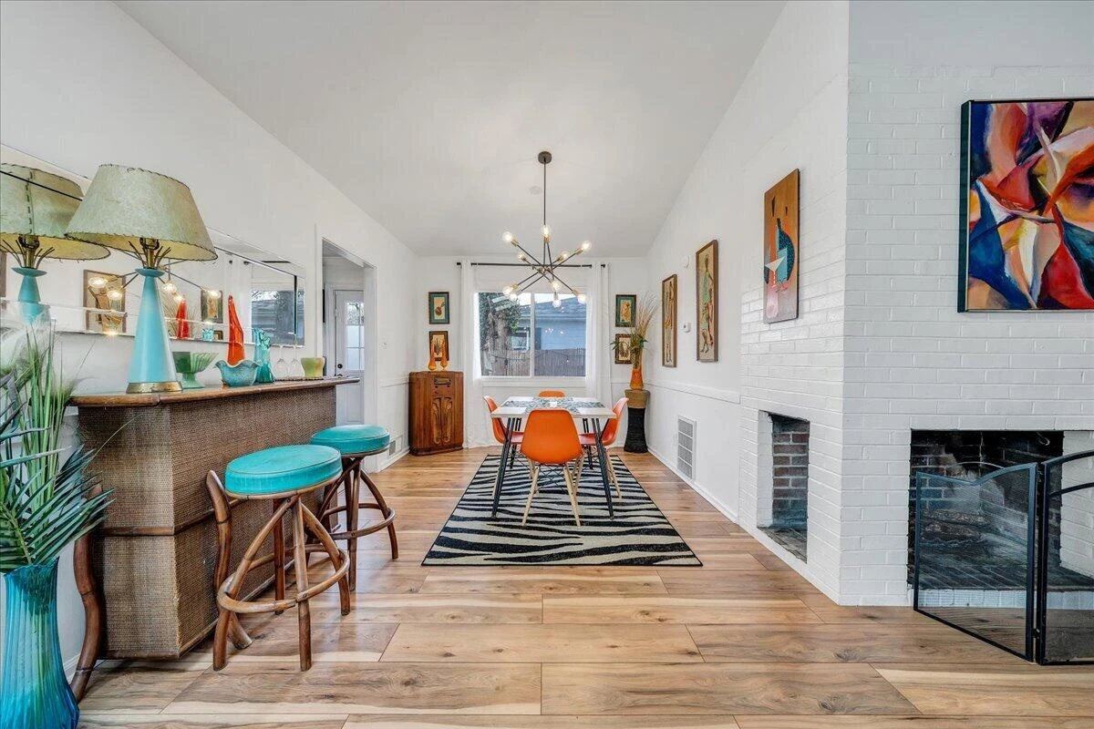 2354 Berkley AVE SW - Photo 3