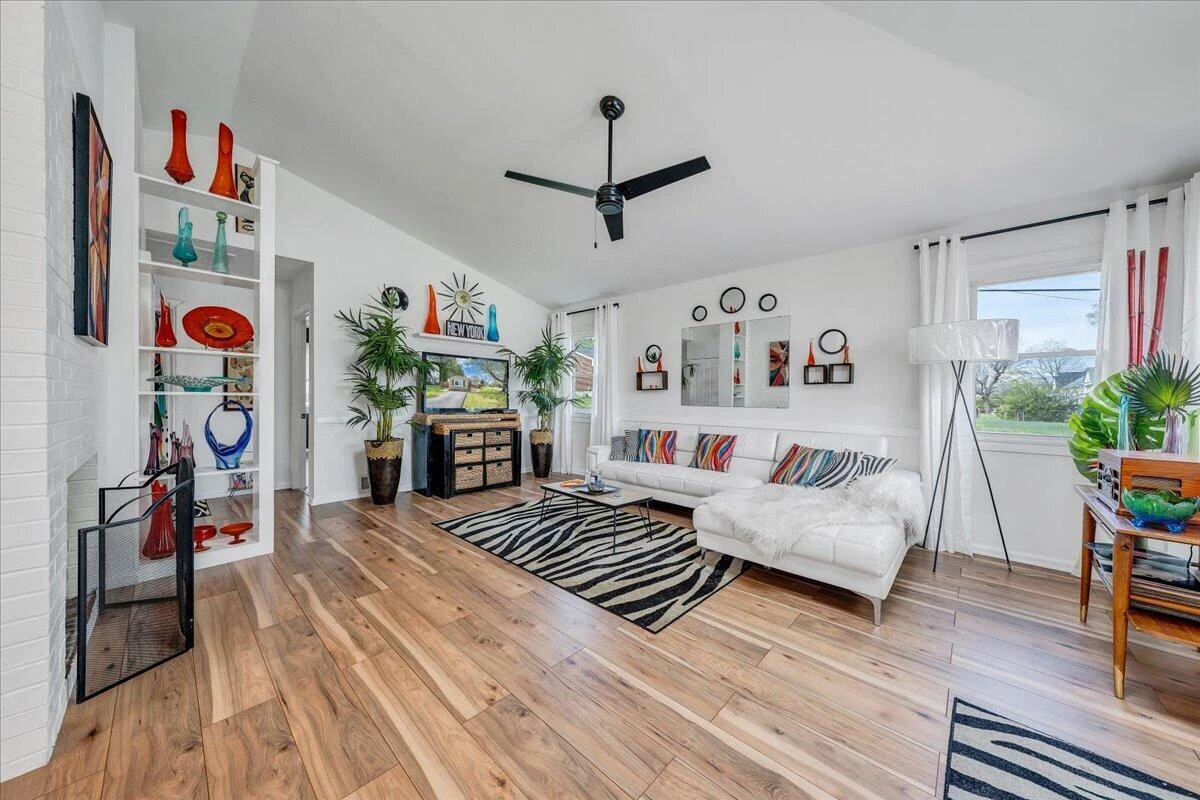 2354 Berkley AVE SW - Photo 6