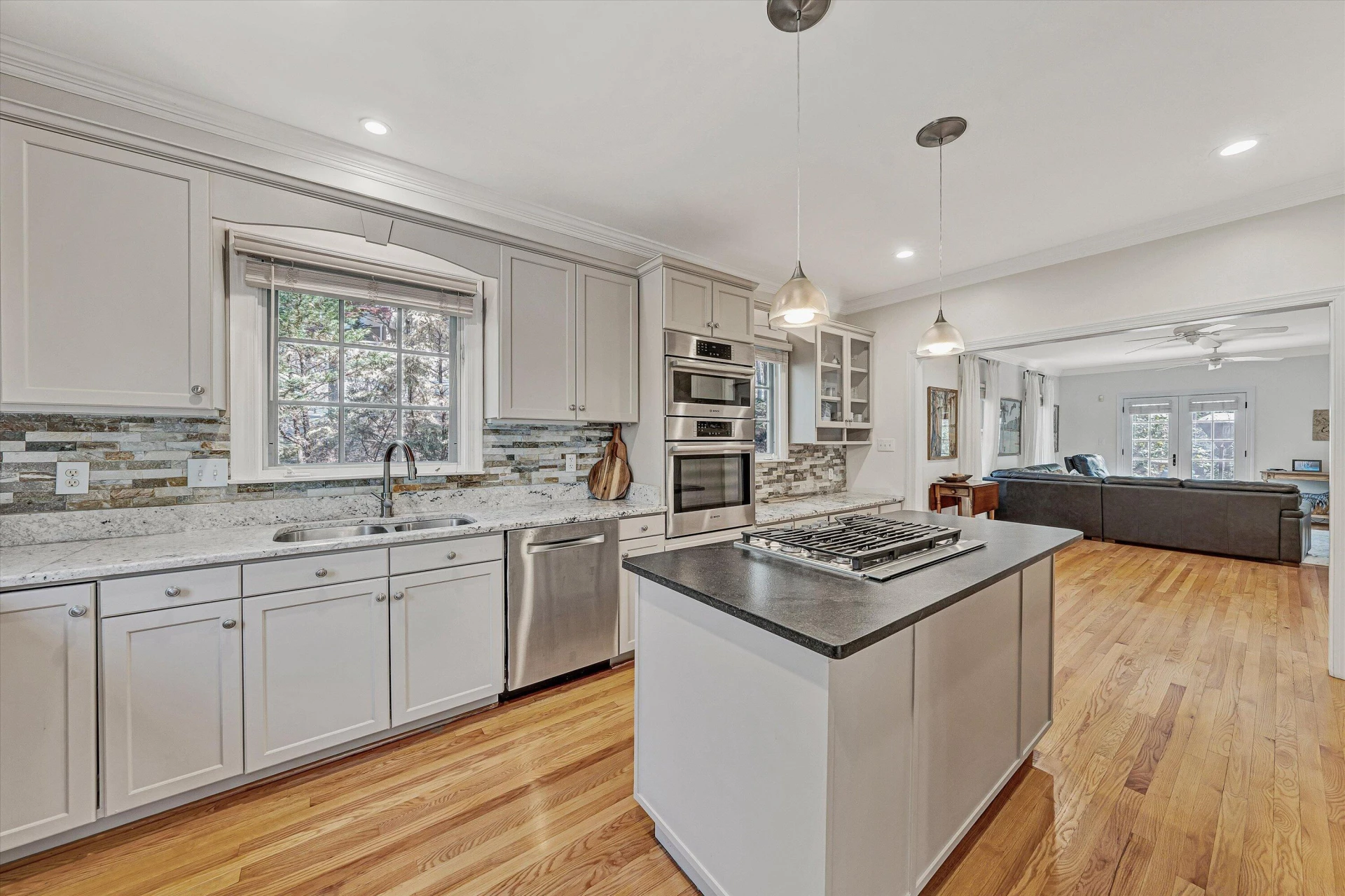 3404 Woodland Hills LN SW - Photo 11