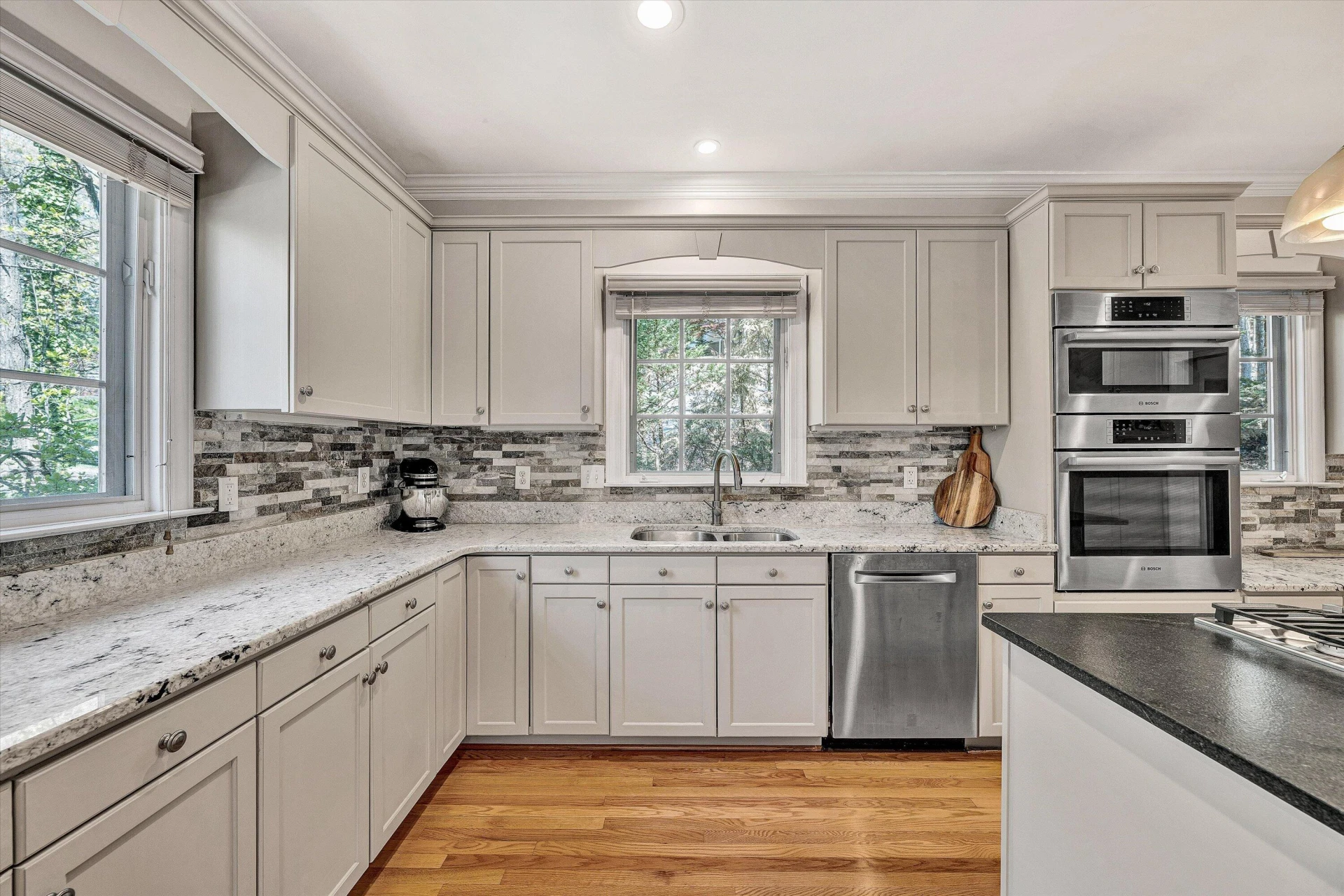 3404 Woodland Hills LN SW - Photo 12